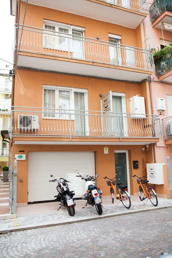 Residence Torino Чоджия Екстериор снимка